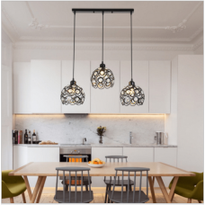 Restaurant lustre lampe en cristal entrée couloir plafonnier hôtel vestiaire bar table décoration lampe