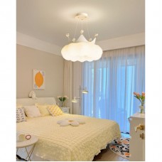Lustre de chambre couronne créative lampe de chambre d'enfants 2023 nouvelle crème vent fille ins lampes modernes simples