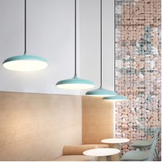 Personnalité créative Rond UFO Chandelier Macaron Iron Art Tête Simple Simplement moderne Chandelier